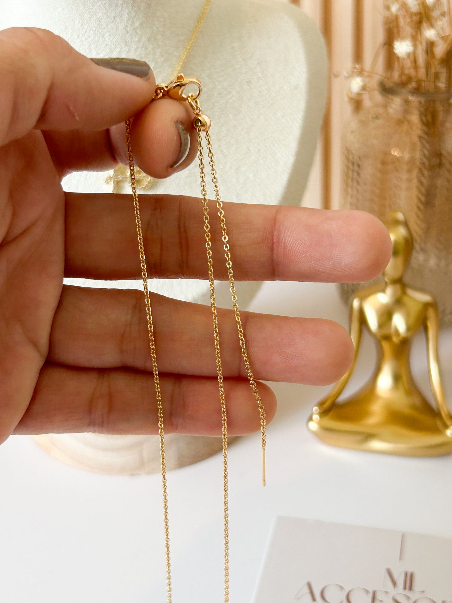 Fe Necklace