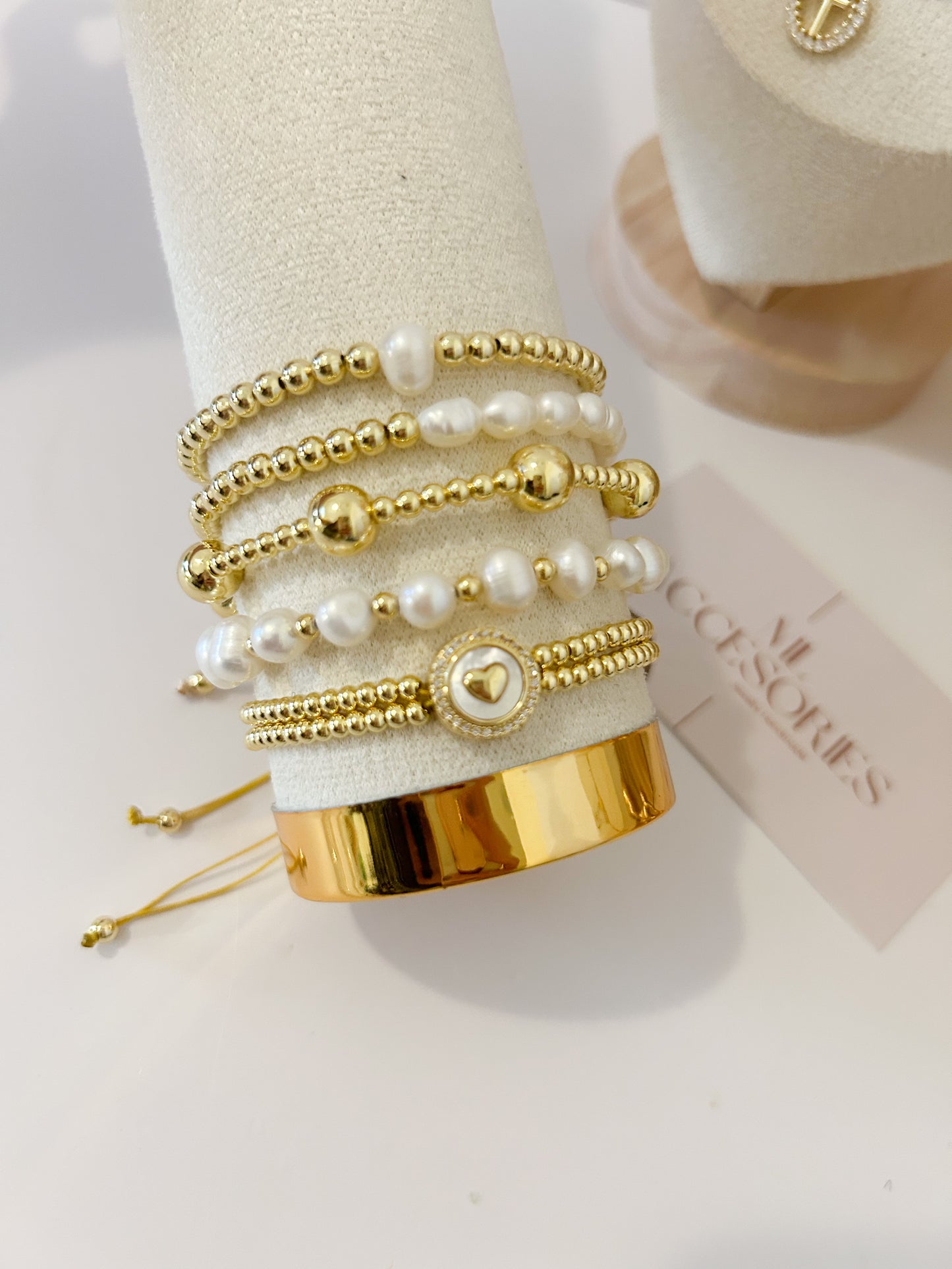 Golden Pearl Set