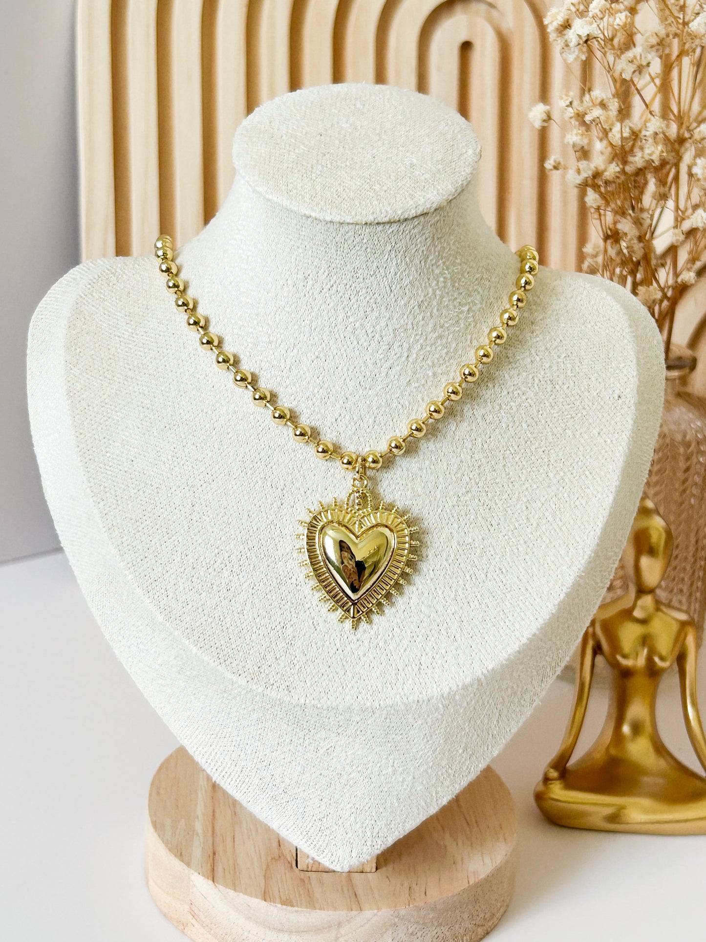 Corazón de Oro Necklace