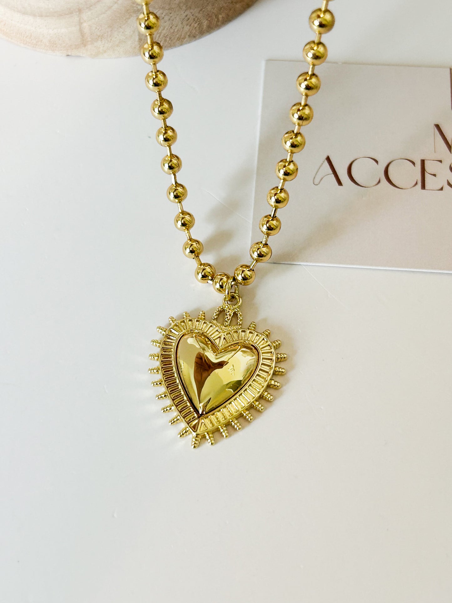 Corazón de Oro Necklace