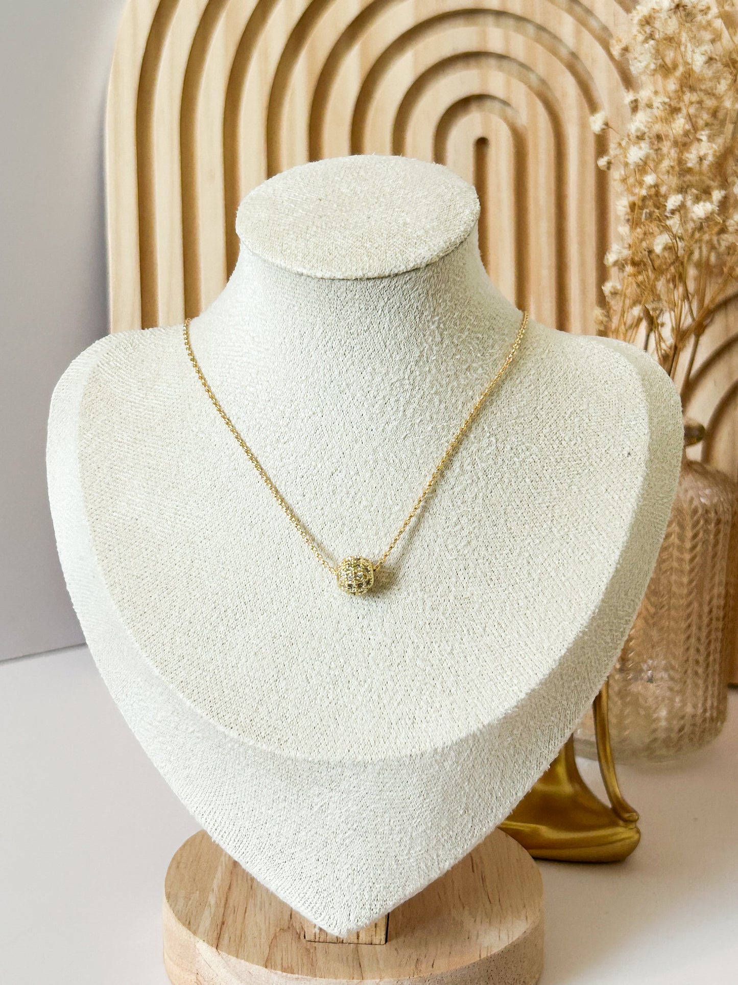 Glow Simple Necklace