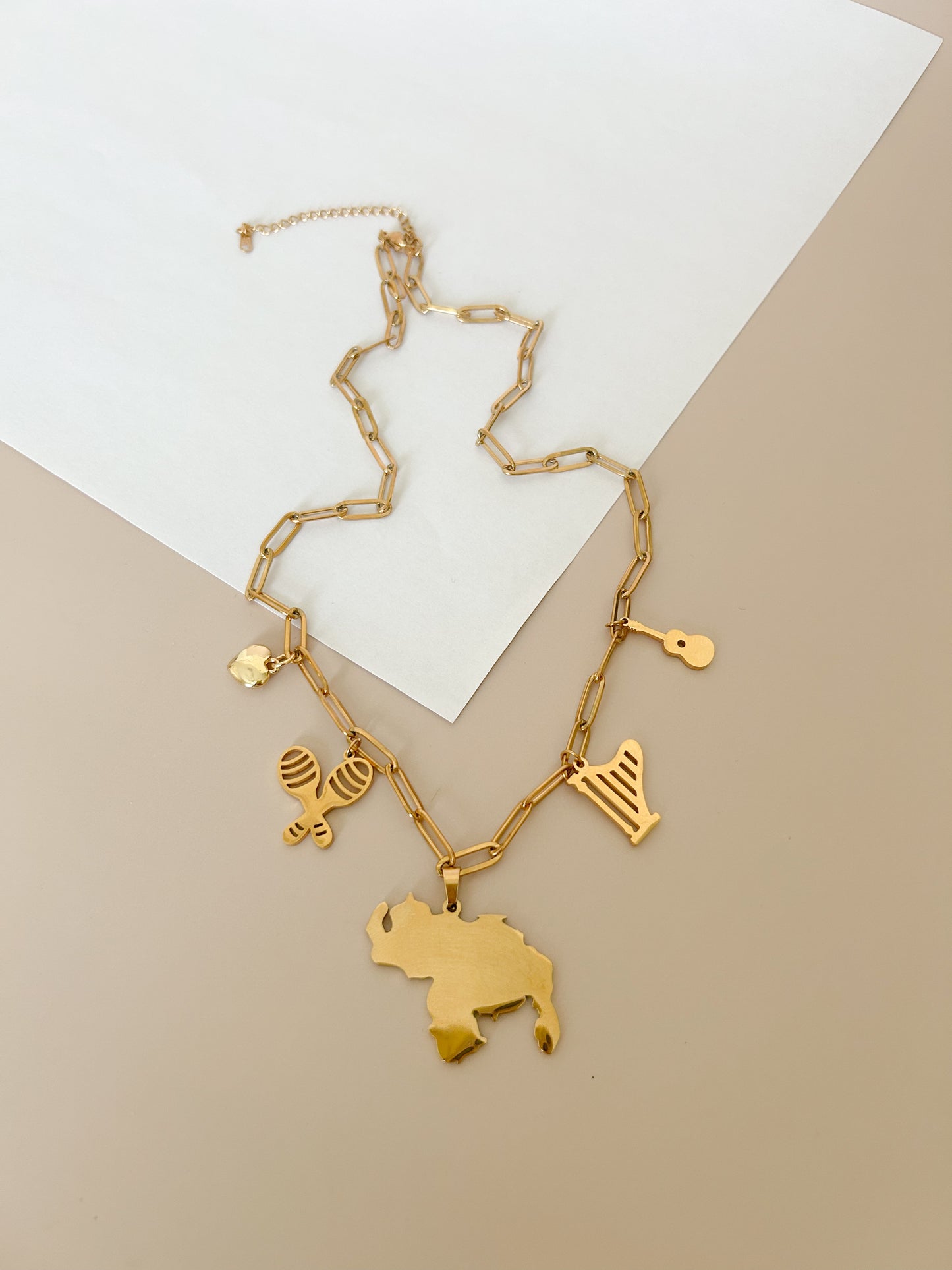 Alma Llanera Necklace