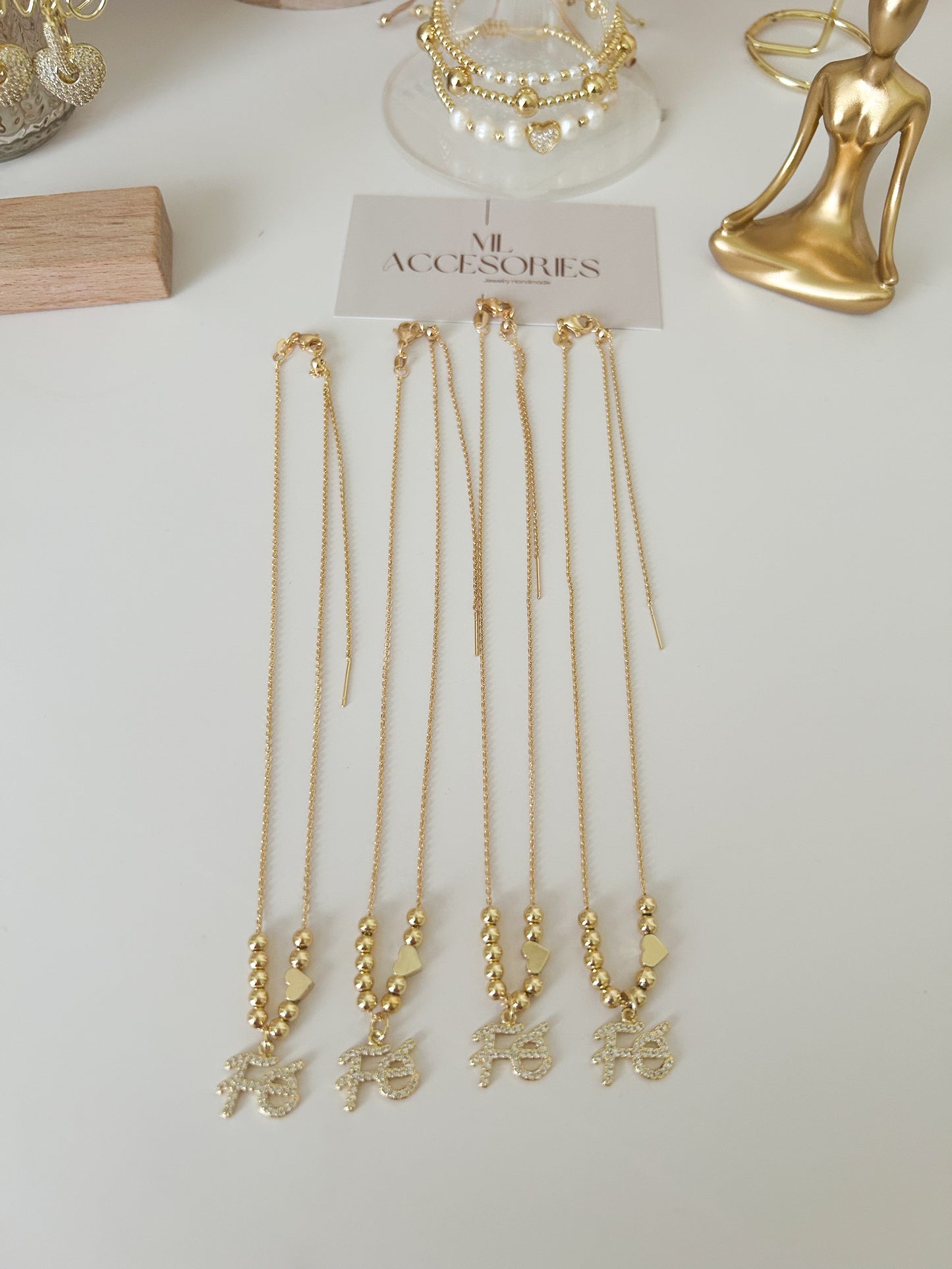 Fe Necklace