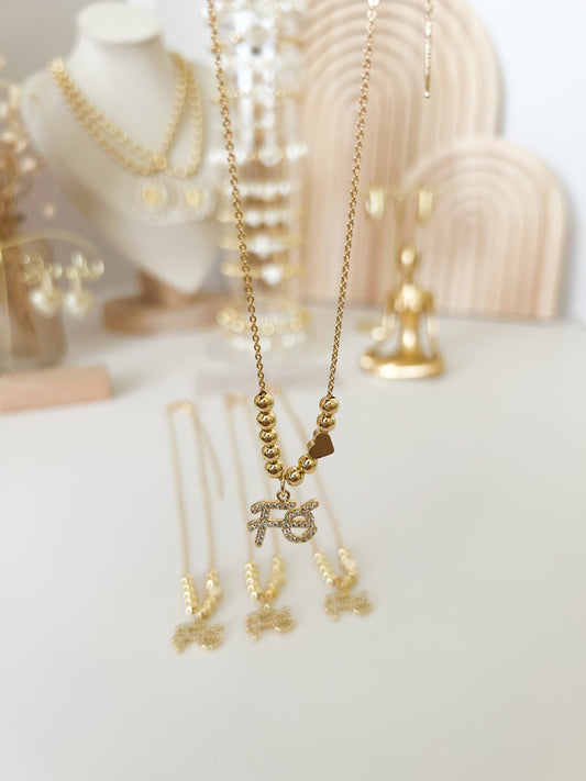 Fe Necklace