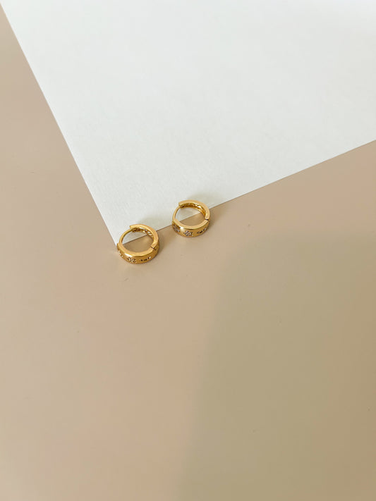 Mini Luxe Hoops
