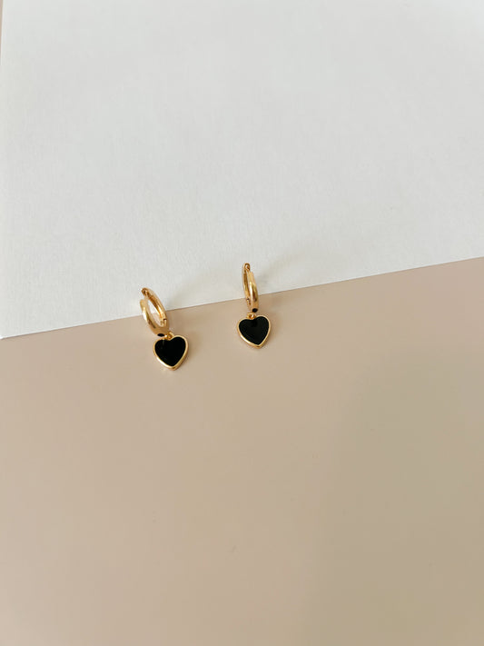 Noir Love Hoops