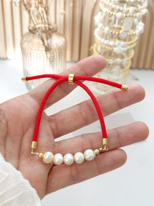 Ariana Pearl Cord Bracelet – Gold & Pearl Everyday Jewelry Gift
