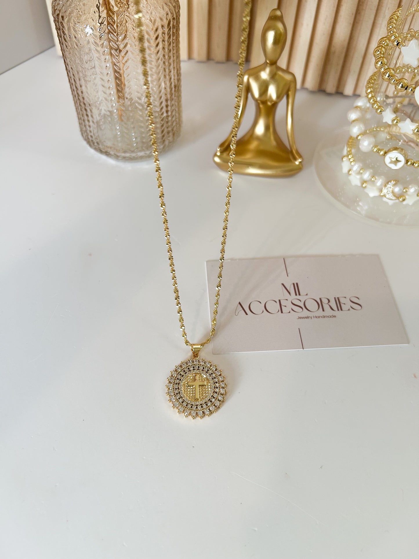 Divine Glow Necklace