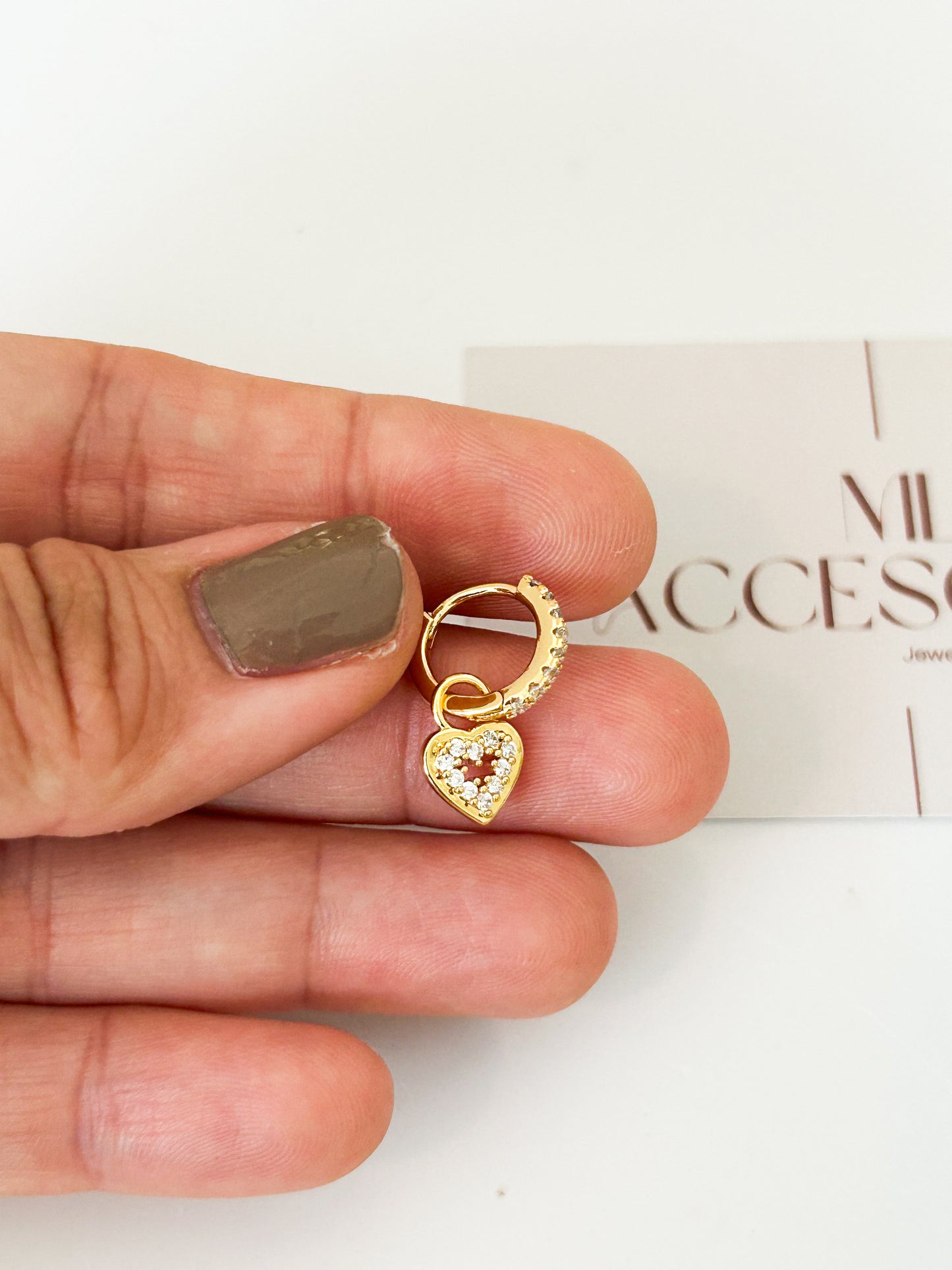 Amour Mini Hoops