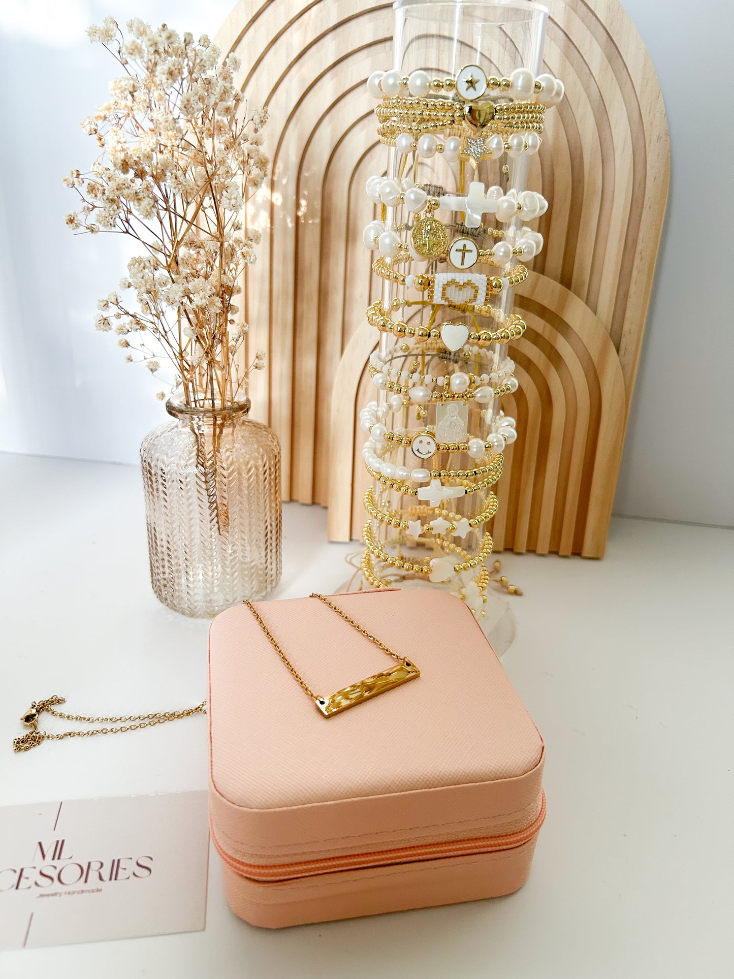 Personalized Name Necklace Gift Set – Custom Jewelry with Mini Travel Case