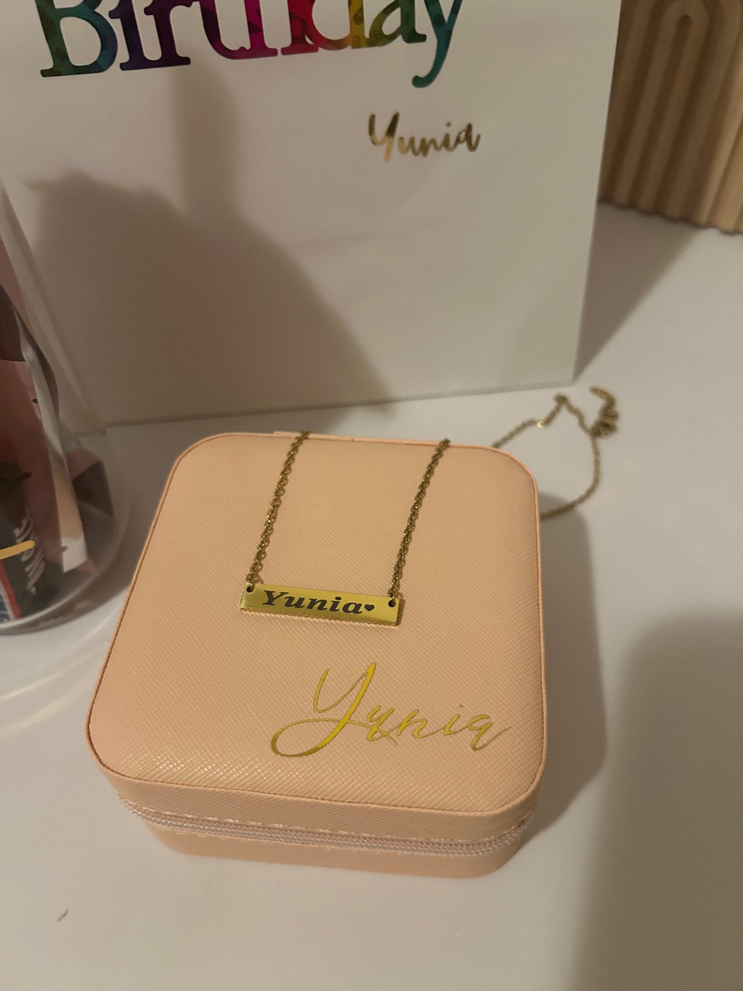 Personalized Name Necklace Gift Set – Custom Jewelry with Mini Travel Case