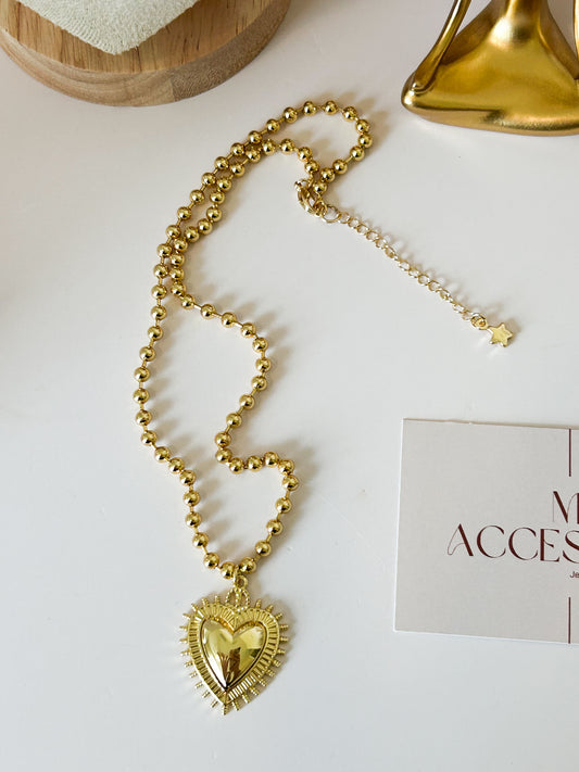 Corazón de Oro Necklace